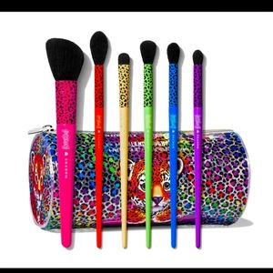 Lisa Frank x Morphe Collectors Edition brush set and bag